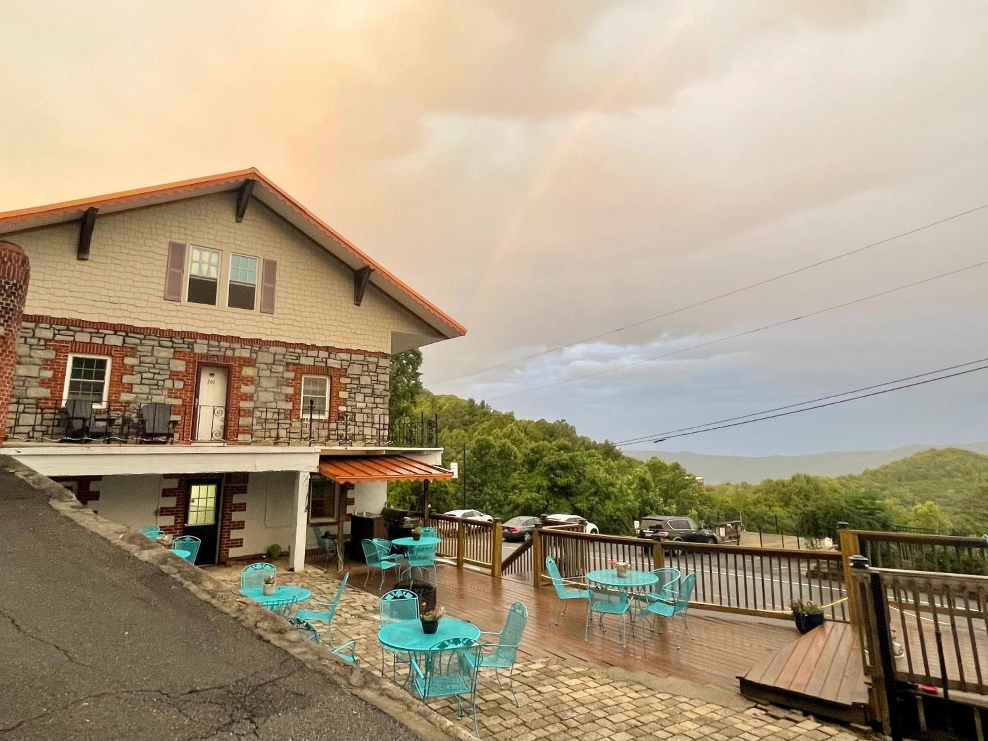 Skyline Village Inn Spruce Pine Экстерьер фото